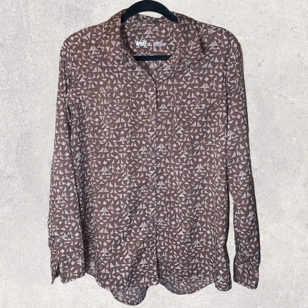 Rei Coop Button-down women’s top size Large